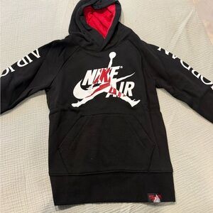 Boy’s Nike Black Pullover Hoodie with White Tag Detail Sz S